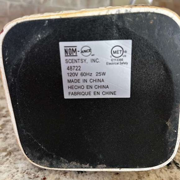 Scentsy Sunflower Warmer 🌻 - Picture 5 of 5